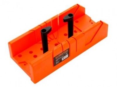 CAJA DE INGLETES 22.5/45/90 12