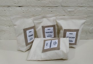 BOLSA LIENZO CRUDO ETIQUETA SURTIDA 19x23