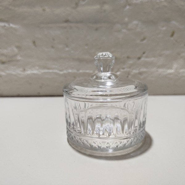 CARAMELERA RAYAS CON TAPA 6X6CM