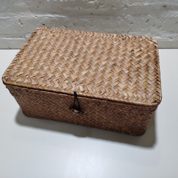 CESTA CON TAPA RECTANGULR 29X19X12