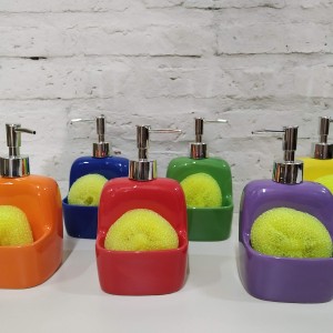 dispenser detergente y esponja colores surtidos