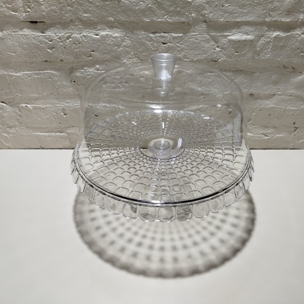 POSATORTA ACRILICO CON PIE Y CAMPANA ONDITAS 28CM