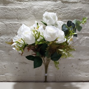 ramo x 9 pimpollo rosas grandes blanco 40cm